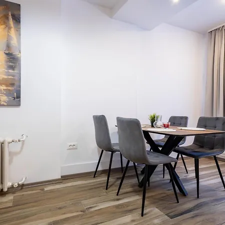 Urban Nest Апартаменты Скопье