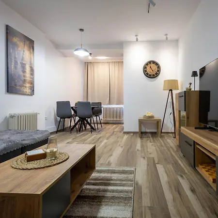 Urban Nest Апартаменты *
